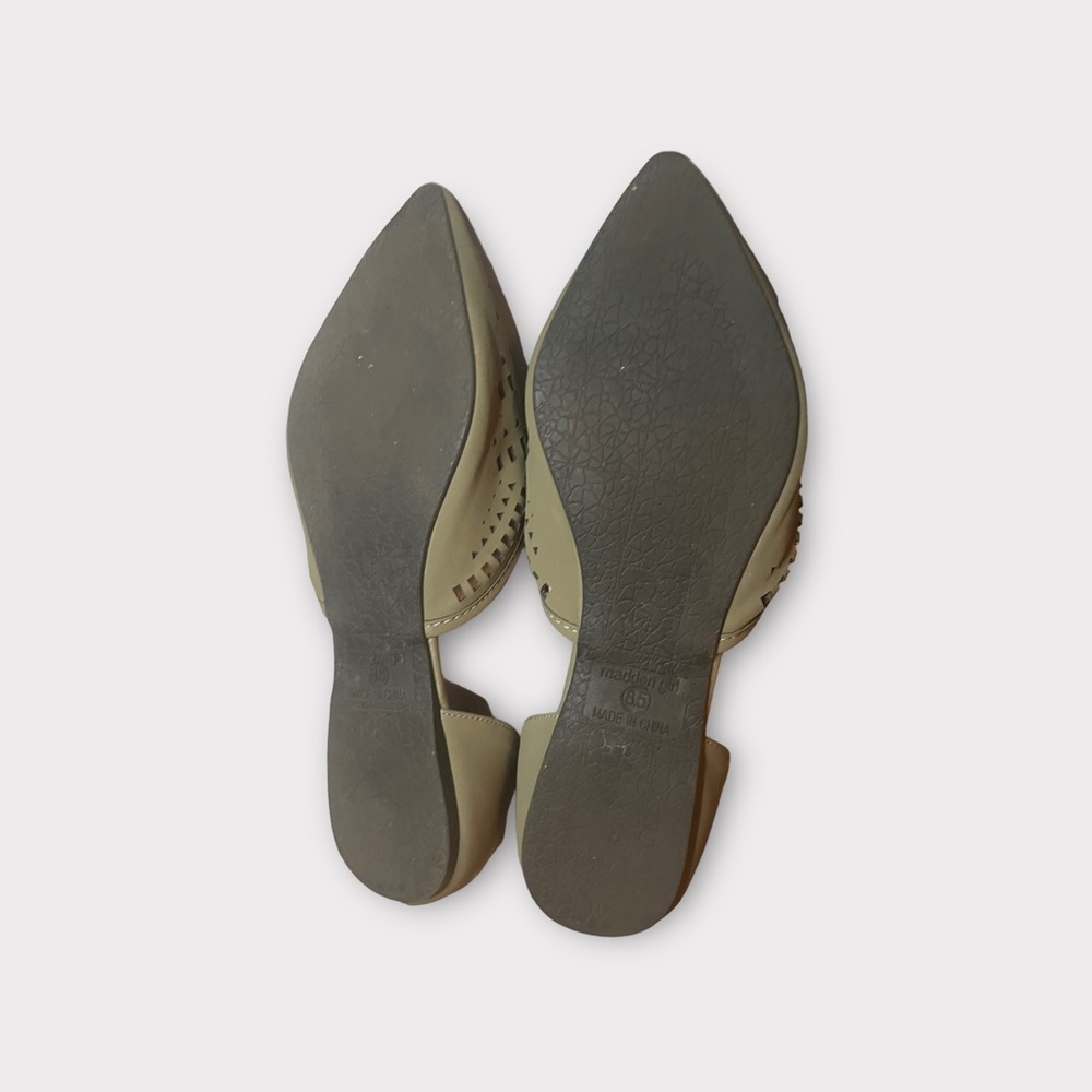 Madden Girl - Laser Cut D’Orsay Flats - Olive - Size 8.5 - Picture 5 of 6